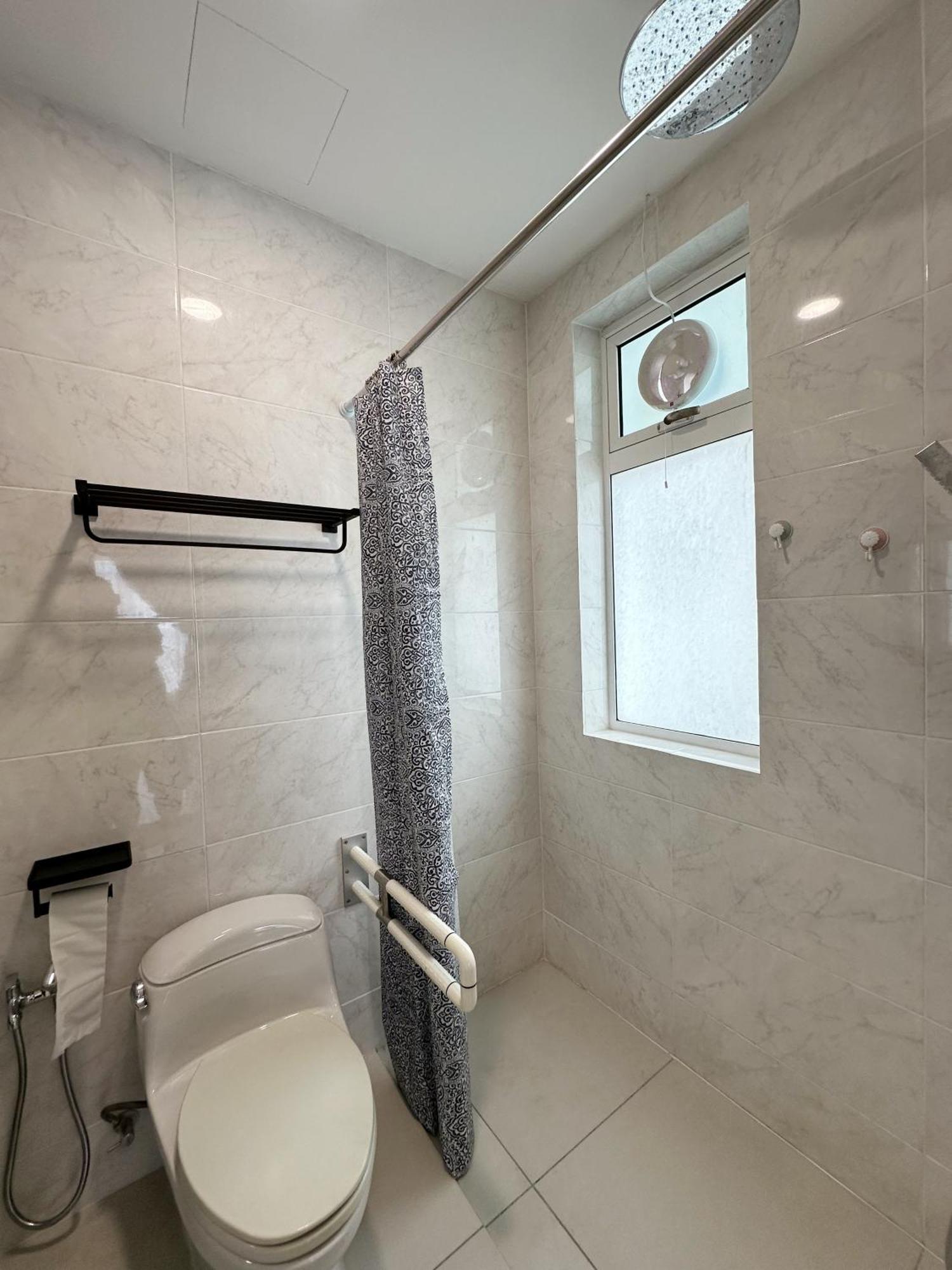3br Tritower Near Ciq Jbcc - 6pax
